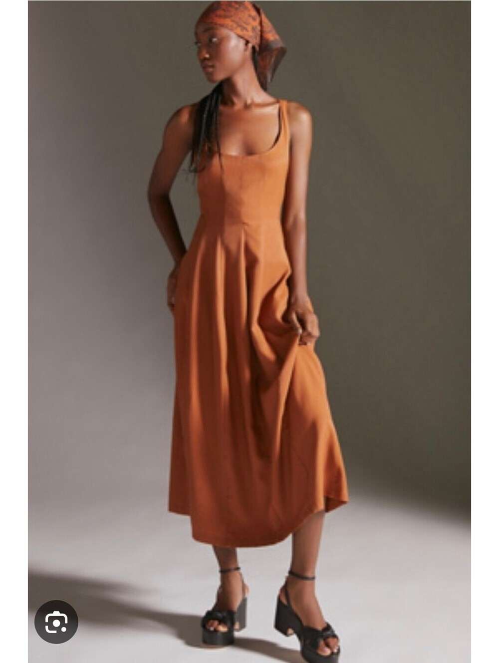 En Saison Maxi Dress Size Medium in Excellent condition